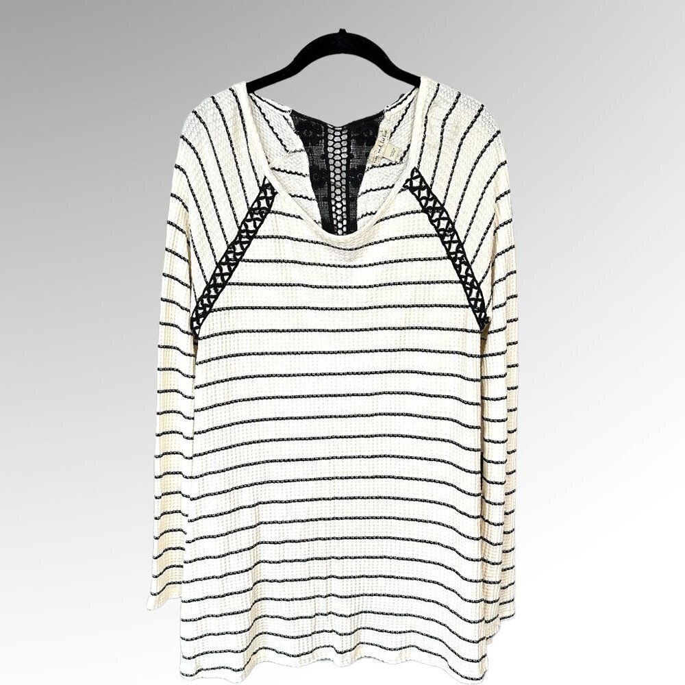 Live And Let Live Womens White/Black Striped Crochet Collar, Flare Hem Blouse